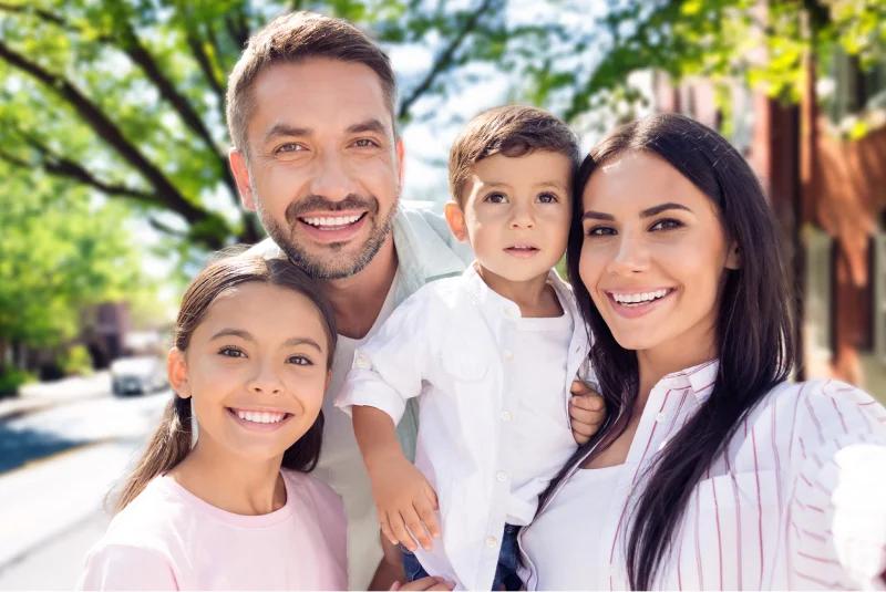 Familia TuPlanSalud